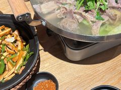 -川堂风·跷脚牛肉·乐山爆炒(宝山日月光店)