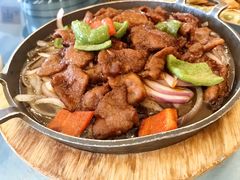 -侬佳蒸菜馆(听潮店)