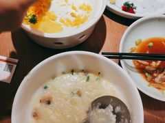菠萝炒饭-吕氏疙瘩汤·新派鲁菜(济南万象城店)