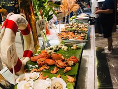 -飨食汇全日制餐厅·昆山皇冠假日酒店(九方店)