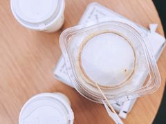 -M Stand(上海人民广场来福士店)