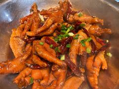 -昱龙大盆牛蛙馆(三兴街总店)