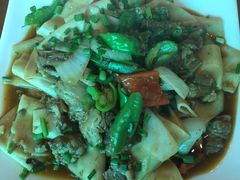 -壹阁胡羊焖饼(特色小吃街店)
