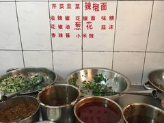 -文山荷鲜居(翠湖店)