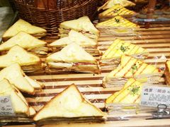 -苹果花园(昌里东路店)