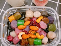 一大份坚果烧仙草-鲜果盒子(会展店)