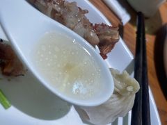 鲜肉小笼-苏小柳手工点心(人民广场分院)