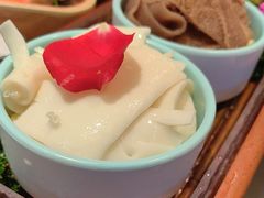 -季季山·云南野生菌火锅(上海首店)