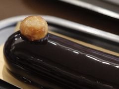 榛子心巧克力蛋糕-Ninethirty by Awfully Chocolate(天环广场店)