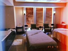 -三亚亚龙湾雅高铂尔曼别墅度假酒店