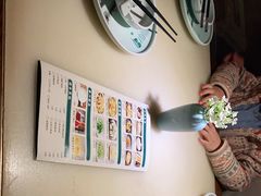 -佬麻雀·新湘菜(珠海金发购物中心店)