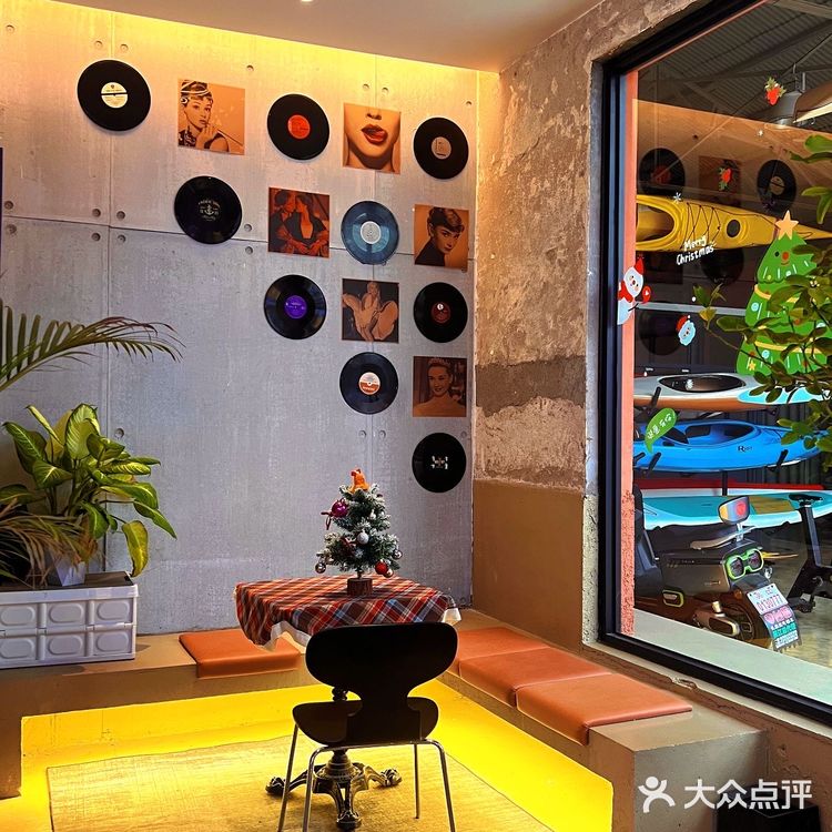 苏州吴江氛围感超好的coffee&bar！