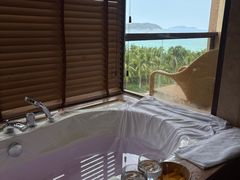 -三亚亚龙湾红树林度假酒店