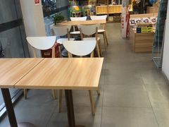 -新华传媒教材书店(中山南二路)