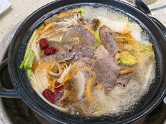 -九寨特色牦牛肉汤锅 羊肉汤锅