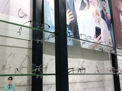 -无界眼镜MaxLess(滨江星光大道店)