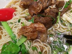 五香牛肉面-牛吃草牛肉面(甬港南路店)