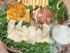 -蘑界·野生菌火锅(深业上城店)