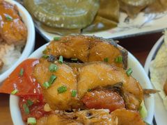 -梁姐啤酒鱼(兴坪古镇店)