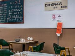 -汤小云火锅米线(钻汇广场店)