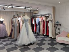 -圣霏亚礼服租赁·主持人服装租赁(上海静安总店)