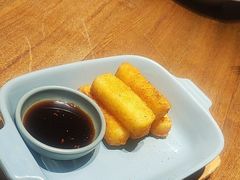 -蜜桃餐厅·伴山(湖滨商业街店)