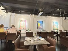 -LESCEDARS Brasserie Bistro香柏树