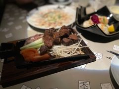 -穹六人间 people 6(岳阳路店)