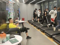 -乐刻健身(红山6979店)