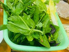 -丁记火锅·酸汤牛肉