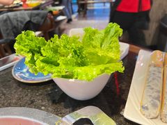 -三个四川人火锅(华联商厦店)