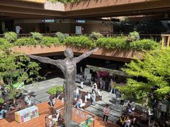 -瑞虹新天地月亮湾