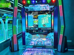 -世代星球·保龄球·镭战真人CS·团建(杨浦店)