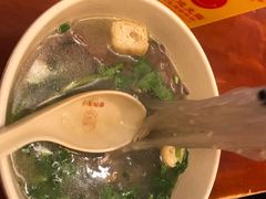 -佬钱湾仔(衣裳街店)