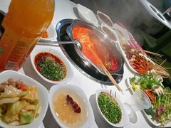 -佰人王串串香火锅(洋珠巷店)