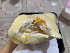 -幸运盒子网红蛋糕房(民族路店)
