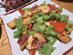 -缘生态云南菜·野生菌庭院餐厅(华侨城店)