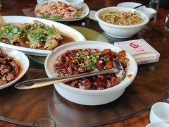 -八大碗私房菜(中城路店)