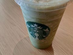 -星巴克臻选(威海威高广场店)