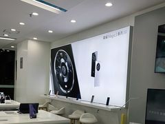 -荣耀授权专卖店(黄浦浙江中路店)
