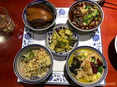 -窄巷子陕菜馆·地道陕西菜(粉巷店)