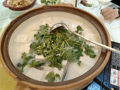 砂锅有机鱼头汤-千岛湖鱼味馆(十字街总店)