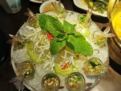 -大头虾越式风味餐厅(光明广场店)