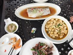 -宝界普菲特湖畔酒店