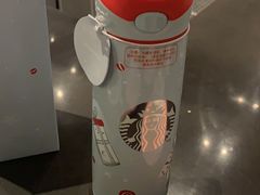 -星巴克臻选(上海虹桥新天地三店)