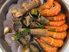 -品海楼·大连海胆锅贴馆(东港店)