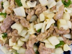 -三锅莊·牦牛肉火锅·香格里拉特色藏餐宴请餐厅(昆明创始店)