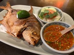 -大头虾越式风味餐厅(光明广场店)