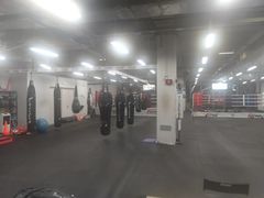 -FIGHTMAN格斗俱乐部(长宁临空店)