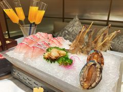 -红鼎豆捞·非遗鲍皇汤火锅(宝丰路店)